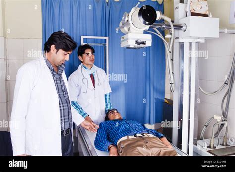 Indian Doctor Hospital Patient Treatment Stock Photo Alamy