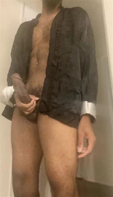 Come To Help Out Nudes Blackmale Nude Pics Org