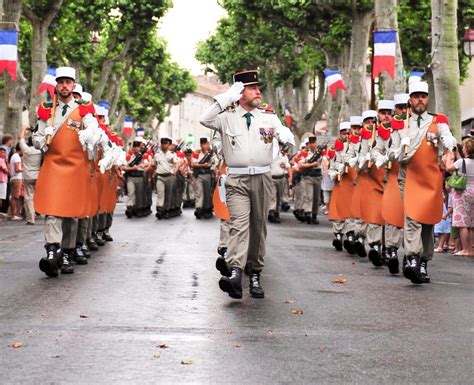 Castelnaudary Célèbre La Fête Nationale Avec Un Défilé Militaire Et Un