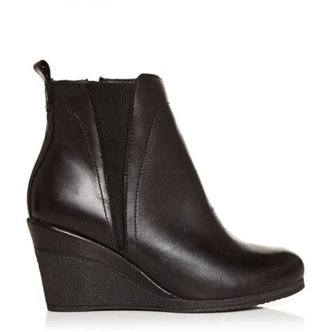 Ameli Black Leather Boots From Moda In Pelle Uk