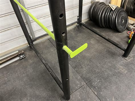 Diy Squat Rack Build Made This Squat Rack Completely From Scrap Metal