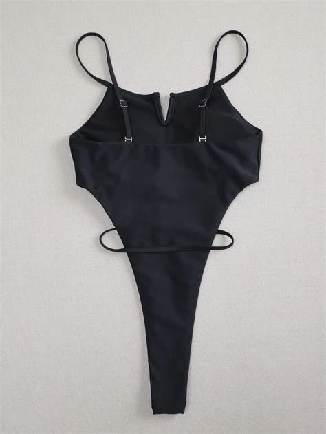 V Wired Knot High Cut One Piece Swimsuit One Piece Swimsuit