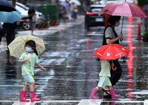 今晚雨勢趨緩 下一波梅雨鋒面周三報到