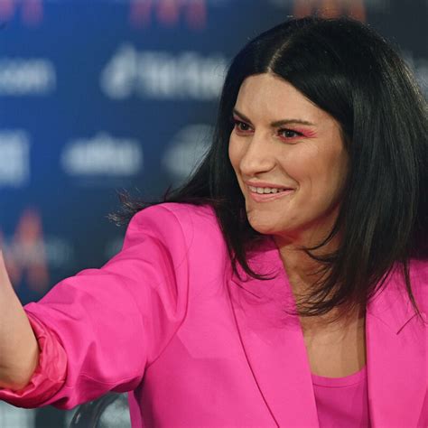 Capodanno A Messina Con Laura Pausini Concerto Speciale Per Il