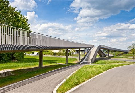 Neubau Fußgängerbrücke Hubland LGA Landesgewerbeanstalt Bayern KdöR