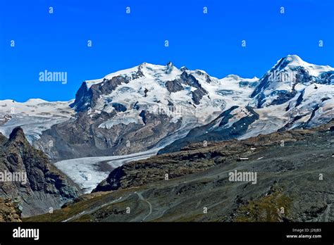 Monte Rosa Massiccio Con Le Cime Principali Nordend Punta Dufour E