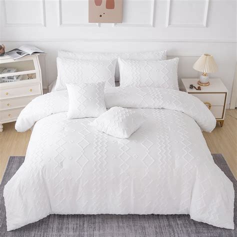 Queen White Tufted comforter set, Geometric Bed In A Bag 8 piece ...