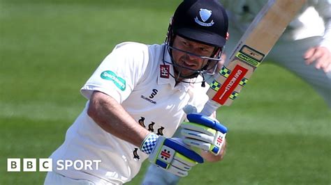 County Championship Sussex Build Commanding Lead Against Derbyshire Bbc Sport