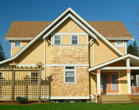 Get Professional Wood Shake Siding Installation in Your Area | Wood ...