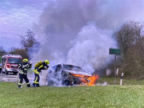 Pkw gerät während der Fahrt in Brand Einsatzbericht Zweibrücken