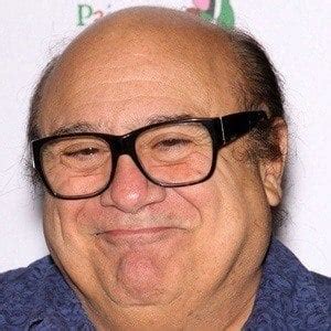 Danny DeVito - Bio, Facts, Family | Famous Birthdays