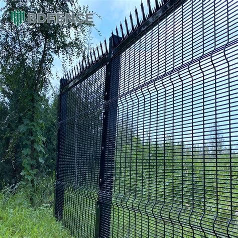 Welded Galvanized Airport Anti Thief Garden Wire Netting High