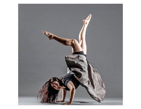 How Depression Affects Dancers and When to Seek Help - Dance Magazine