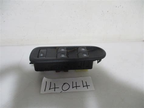 2016 RENAULT DUSTER 1 6I RF WINDOW SWITCH Partland Auto Parts