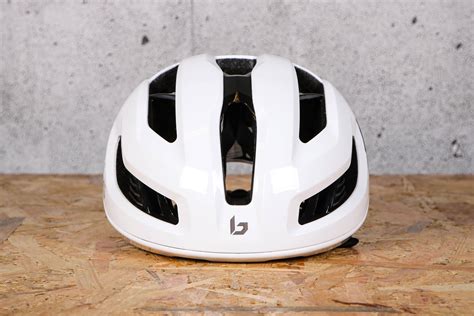 Review Bollé Avio Mips Helmet Roadcc