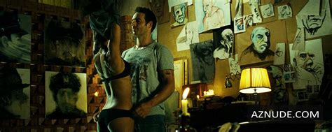 COLOMBIANA NUDE SCENES AZNude