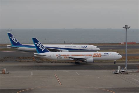 全日空 Boeing 767 300 Ja604a 羽田空港 航空フォト By しげたそさん 撮影2015年12月13日