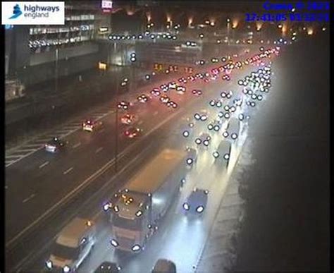 Live Long Delays On M6 And M60 Near Stockport Following Two Crashes