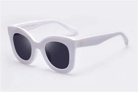 Fashion Luxury Brand Designer Vintage Rivet Shades Big Frame Style Eyewear Beach Apparel