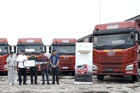 Siba Surya Hadirkan Ratusan Truk Faw Jh Untuk Armada Baru Autos Id