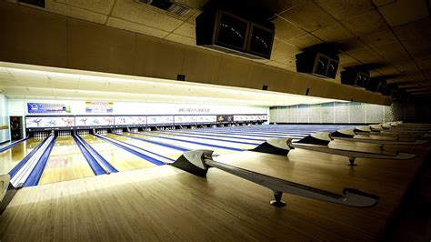 Bowling Near Me