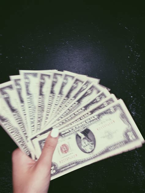 25 Aesthetic Pictures Money Konsep Terkini