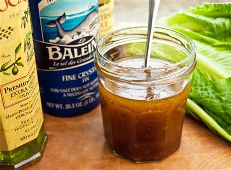 10 Best Extra Virgin Olive Oil Salad Dressing Recipes