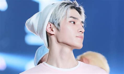 10 Photos Show Nct 127 Taeyongs Incredible Jawline — Koreaboo