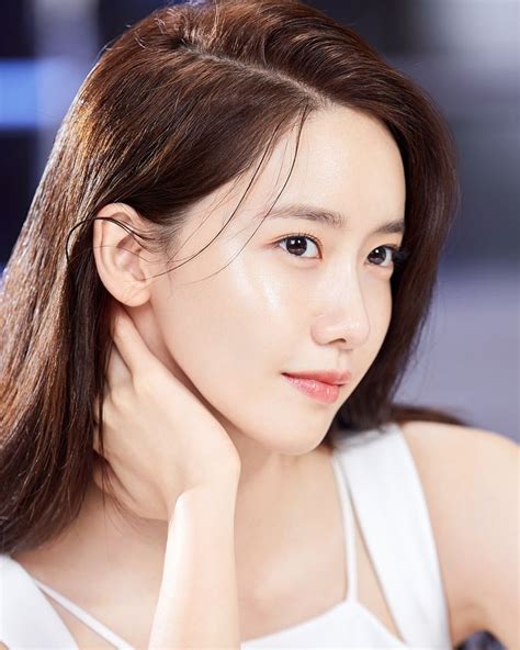 Yoona Estee Lauder Promotion Advanced Night Repair