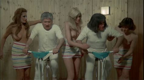 Pat Astley nude pics página 1