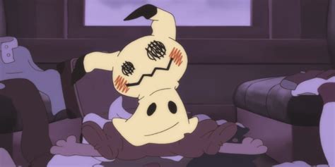 Pokemon Fan Creates Halloween-Themed Mimikyu Fusion Art