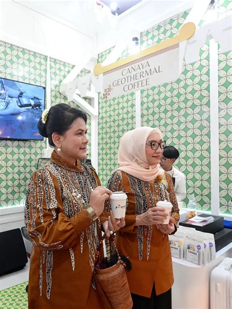 Kunjungi Dekranas Expo Ibu Negara Iriana Jokowi Belanja Batik Dan