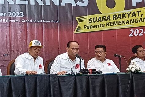 Foto Soal Putusan Gugatan Usia Capres Cawapres Projo Kami Hormati