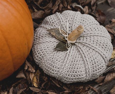 A New Free Crochet Pumpkin Pattern Megmade With Love H Kelmuster