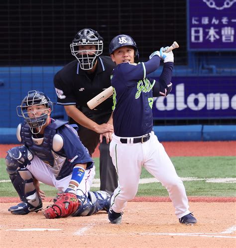 【ヤクルト】マジック11再々点灯 エース小川泰弘が7回0封＆決勝打 最短vは9・18 プロ野球写真ニュース 日刊スポーツ