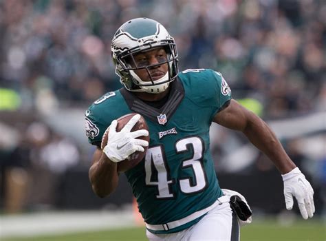 Darren Sproles Re Signs With Eagles At 36 Years Old Yahoo Sports