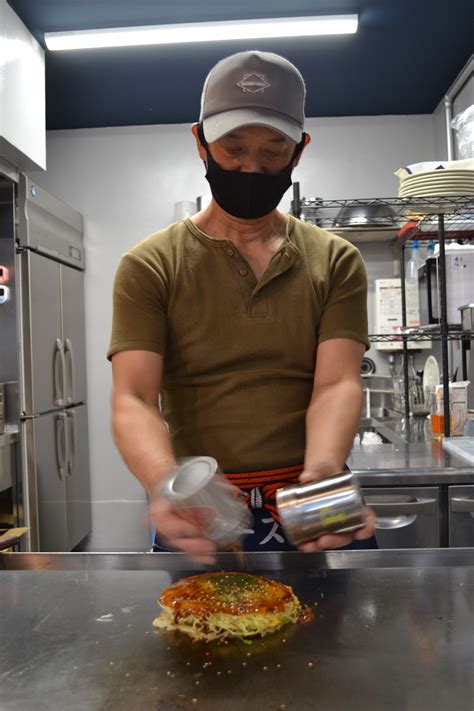 じっくり蒸し、うまみ引き出す 海喜－uki－【広島市東区】広島お好み焼きガイド 炎の鉄板 中国新聞デジタル