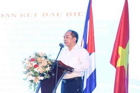 Hanoi Holds Conference Marking 50th Anniversary Of Fidels First Visit