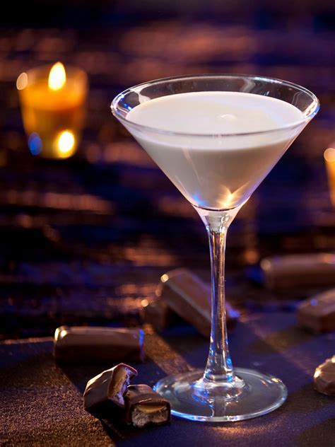 How to make a Milky Way martini, from HGTV | HGTV