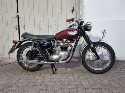 Triumph Bonneville Frame For Sale In Uk 51 Used Triumph Bonneville Frames