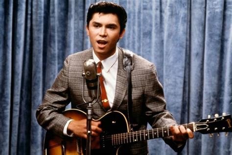 Rede Globo > filmes - Sessão da Tarde: conheça a história do astro Ritchie Valens em 'La Bamba'