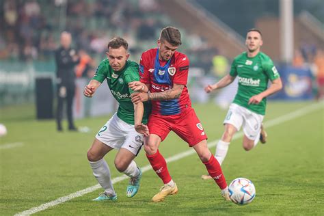 Warta Poznań Piast Gliwice typy kursy zakłady 28 10 2023