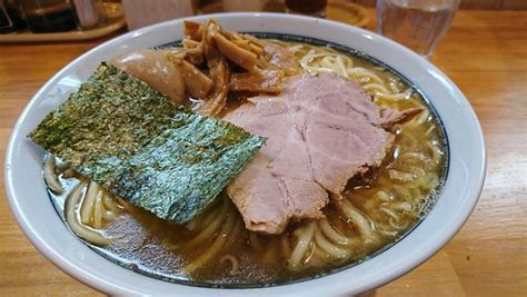 『新塩ら～めん 中』自家製中華そば としおかのレビュー ラーメンデータベース