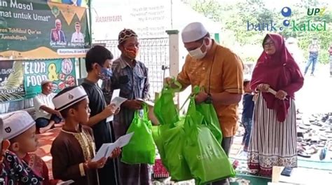 UPZ Bank Kalsel Serahkan Bantuan Kegiatan Bakti Sosial Khitanan Massal