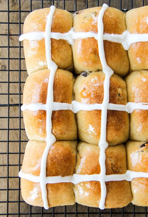 Bread Machine Hot Cross Buns A Pretty Life In The Suburbs