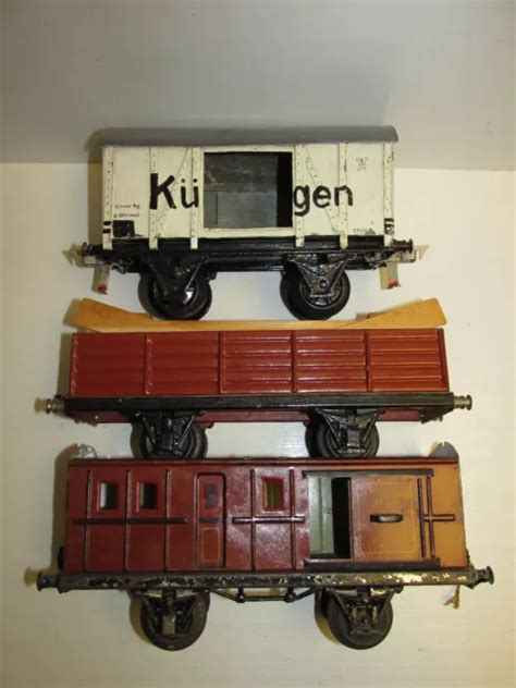 KONVOLUT 3 ALTE Märklin usw Spur 1 Blech Güterwagen Gepäckwagen 18751