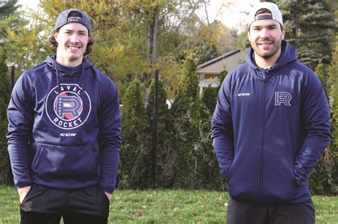 Joël Teasdale et Rafaël Harvey Pinard tout naturellement Hockey Le