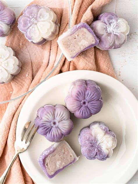 Taro Snow Skin Mooncakes Catherine Zhang Recipe Moon Cake Yummy