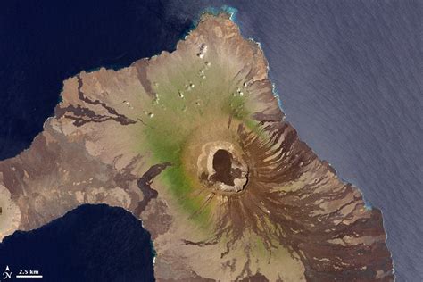 Wolf Volcano, Galapagos Islands : Image of the Day