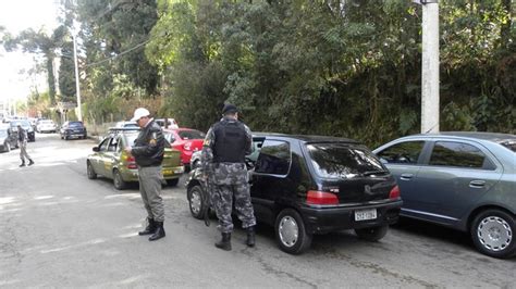 G1 Polícia Prende Dupla De Assaltantes De Carros Em Gramado Rs Notícias Em Rio Grande Do Sul